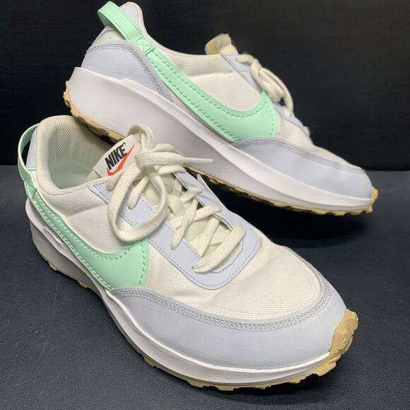 Nike Waffle Debut Men's Size 10.5 Running Shoes DV0743-100 White Mint Foam Gray - Picture 1 of 10